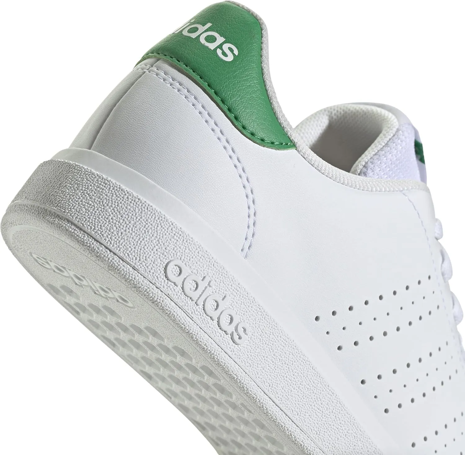 adidas Unisex-Child Advantage Base 2.0 Sneaker