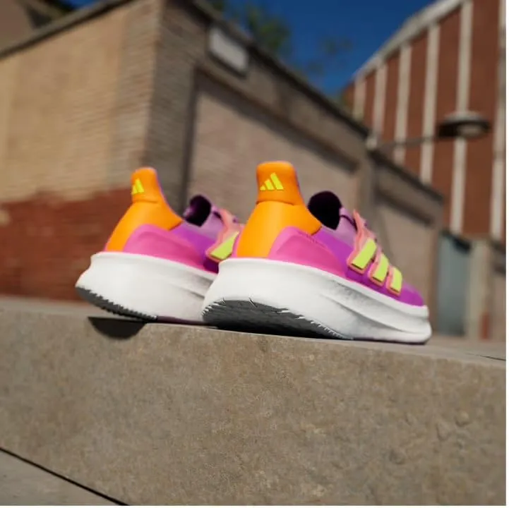 adidas Unisex-Child Ultraboost Light Sneaker