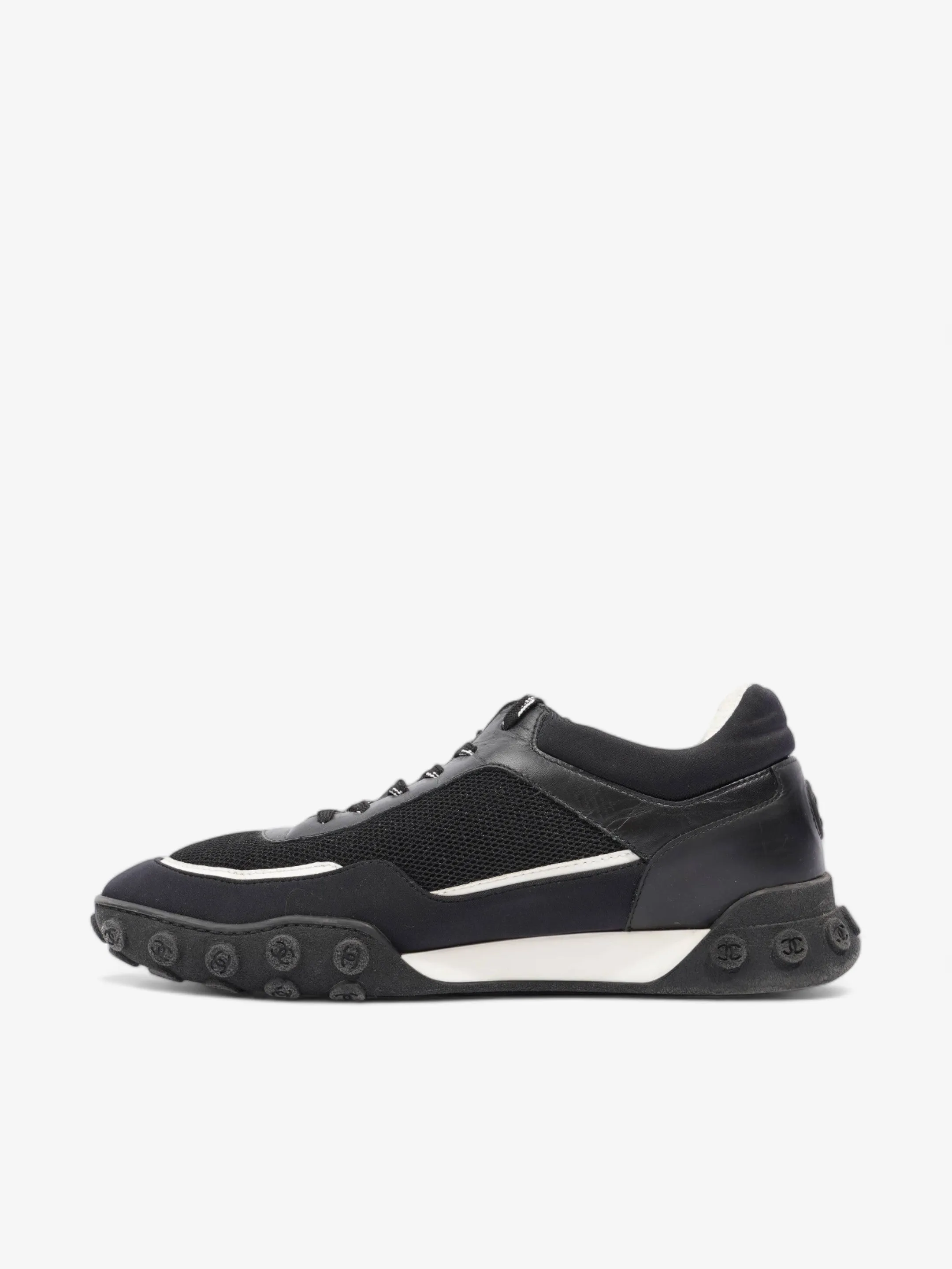 Chanel Low Top Sneaker Black / Navy Mesh EU 43 UK 9