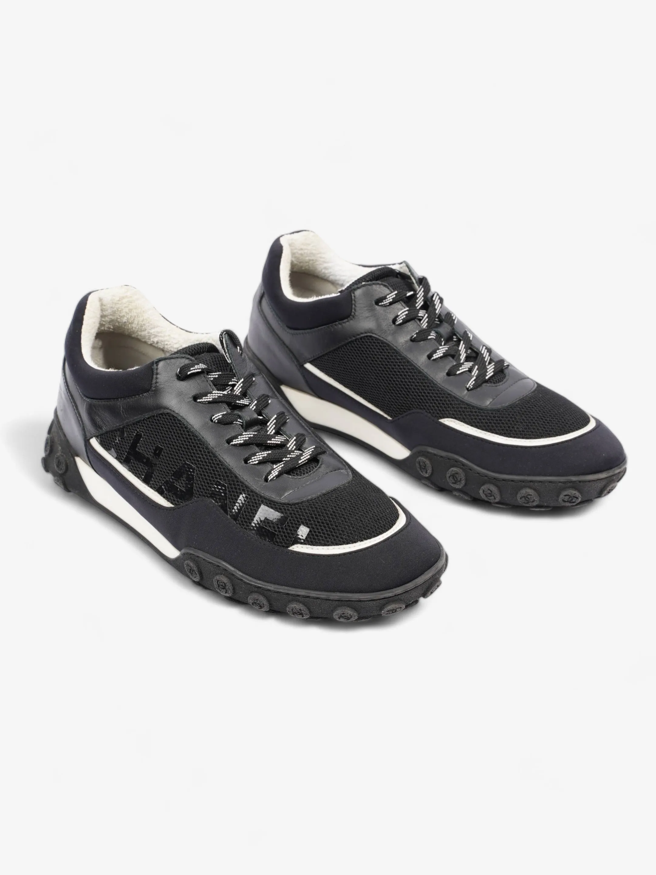 Chanel Low Top Sneaker Black / Navy Mesh EU 43 UK 9