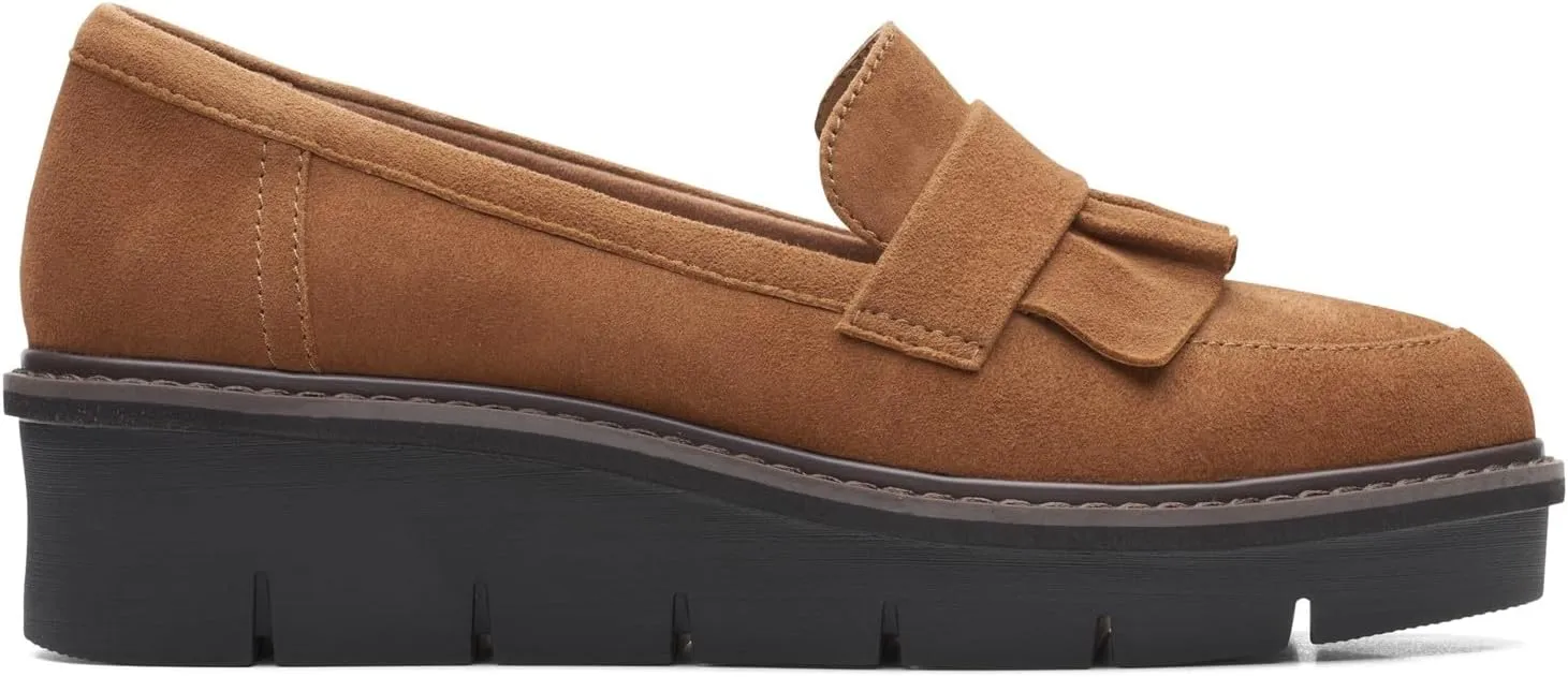 Clarks Women's Airabell Slip Loafer