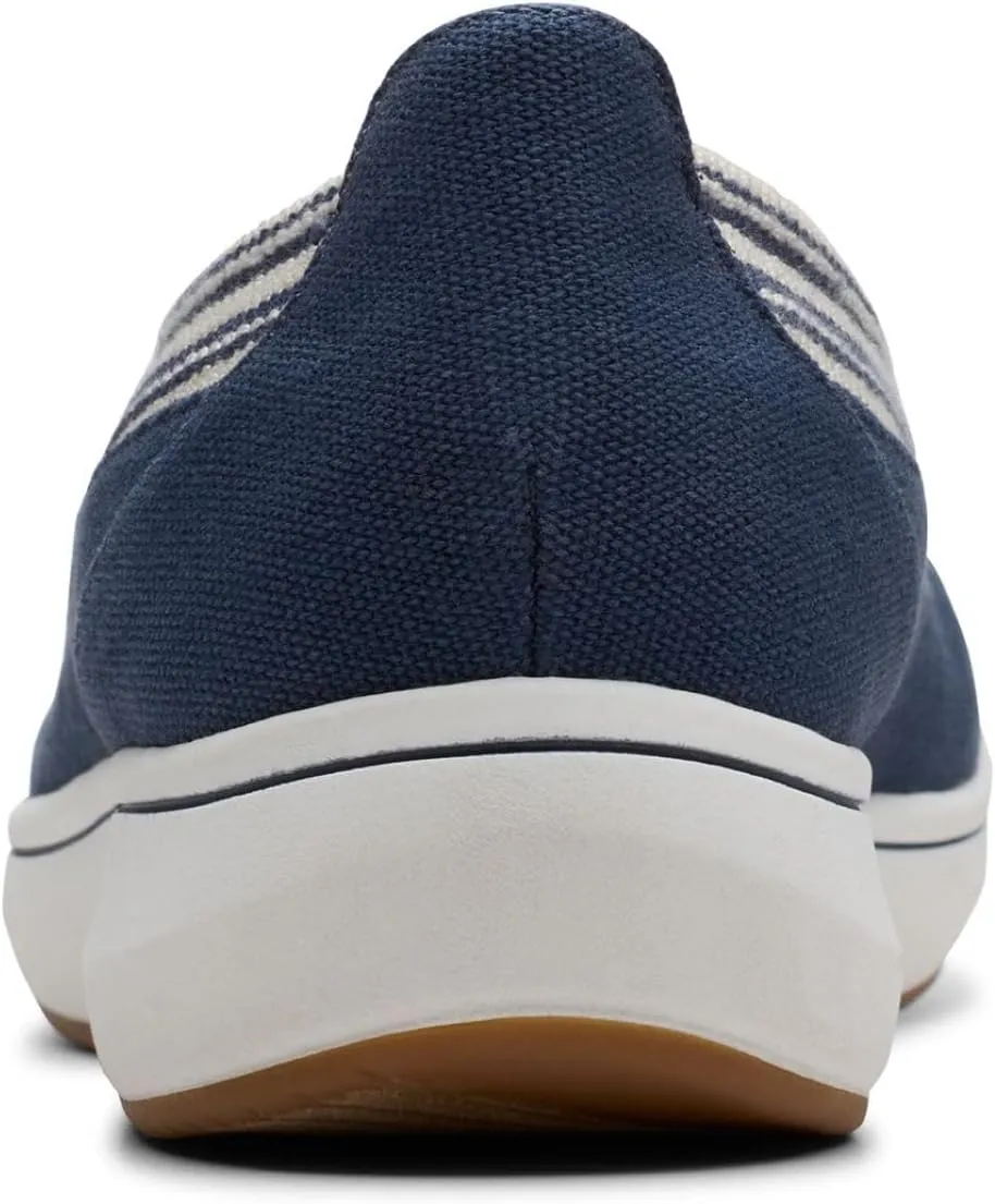 Clarks Women's Breeze Sky Air CloudSteppers Loafer