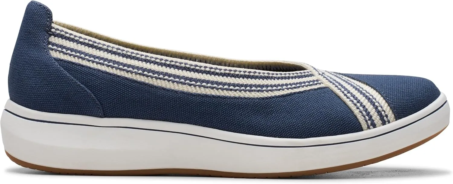 Clarks Women's Breeze Sky Air CloudSteppers Loafer