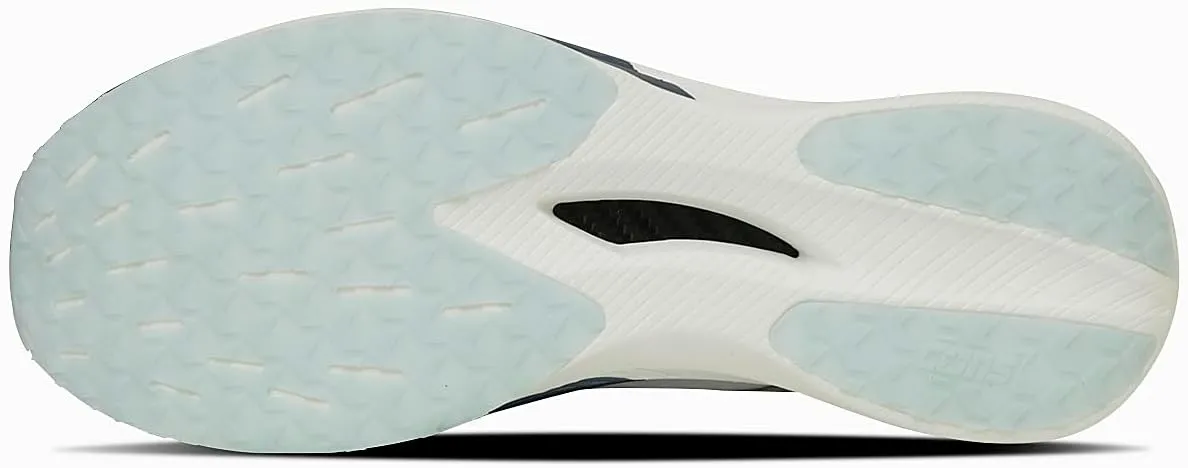 Converse Women's Sneaker Running Shoe