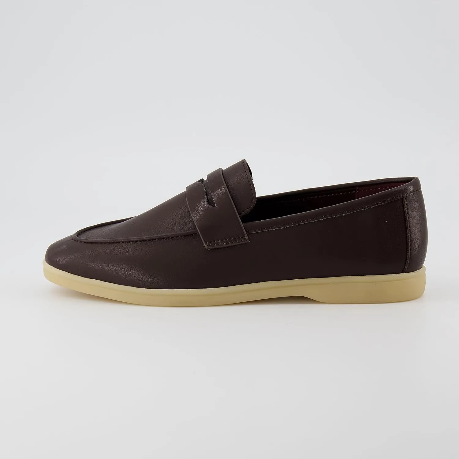 CUSHIONAIRE Women's Jetset Slip on Loafer  Memory Foam, Wide Widths Available
