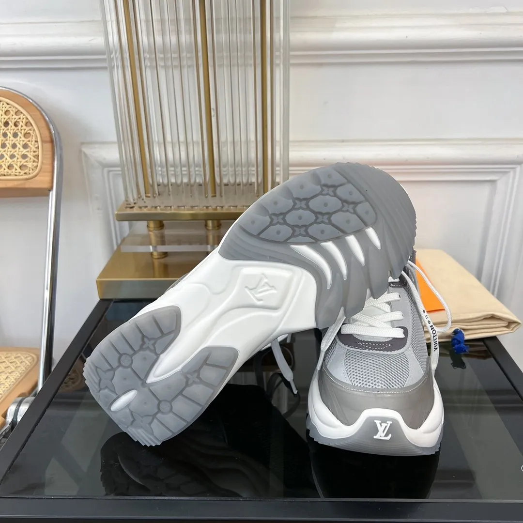 DARK Vuitton Quick offer 55 SNEAKER RUN GRAY Louis End-to-end encryption