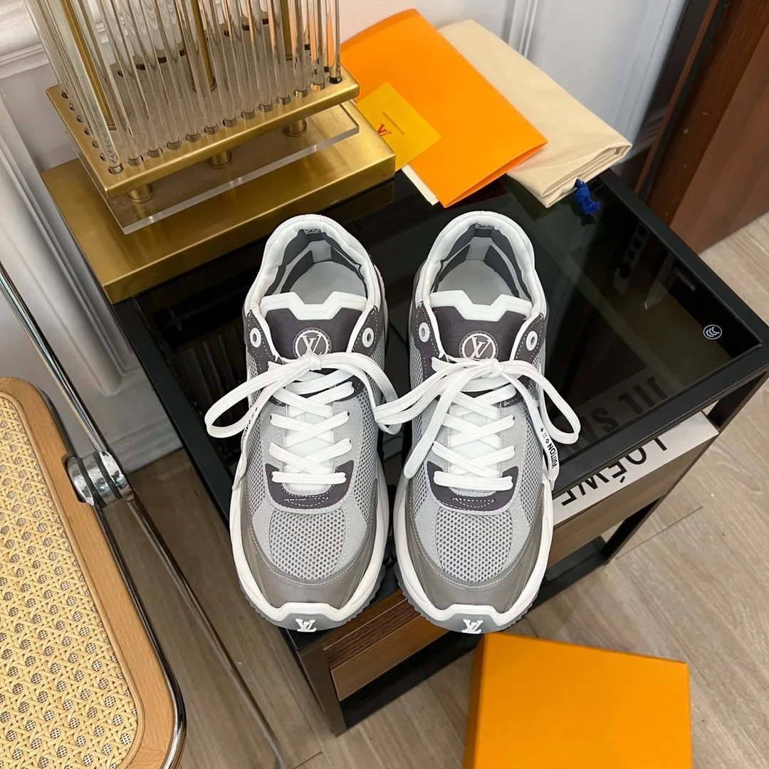 DARK Vuitton Quick offer 55 SNEAKER RUN GRAY Louis End-to-end encryption