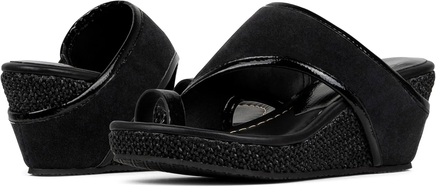 Donald Pliner Women's Gyer Wedge Sandal