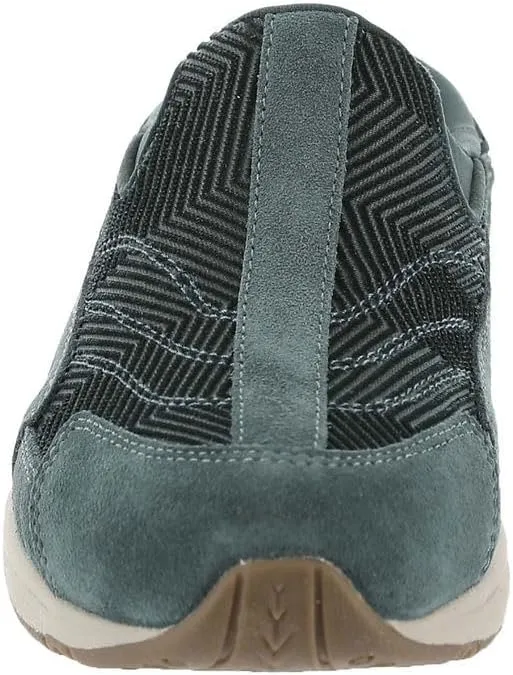 Easy Spirit Women's Traveltime722 Sneaker