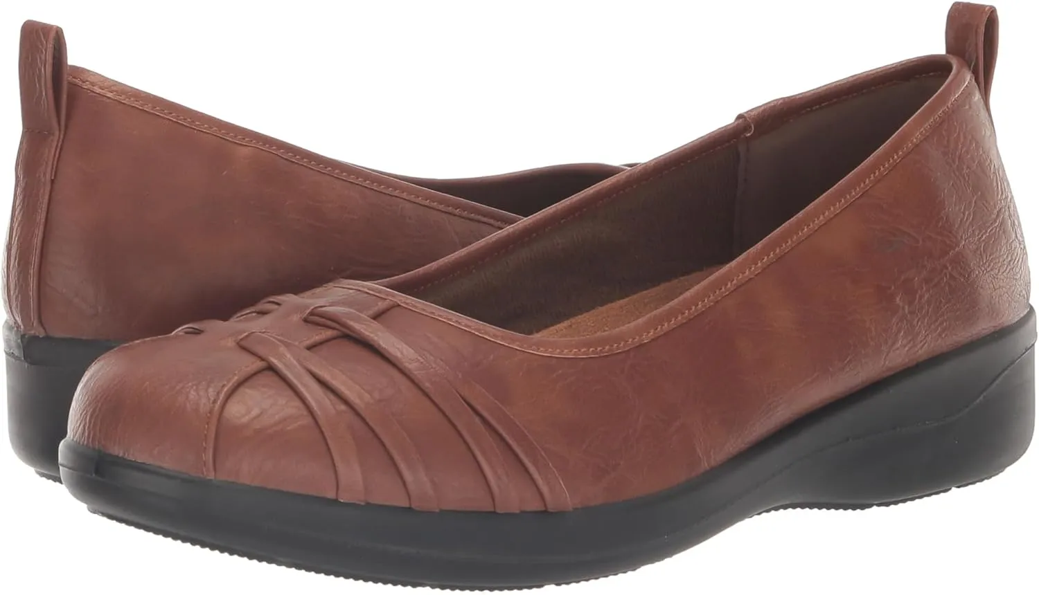 Easy Street Women's Haley Sneaker