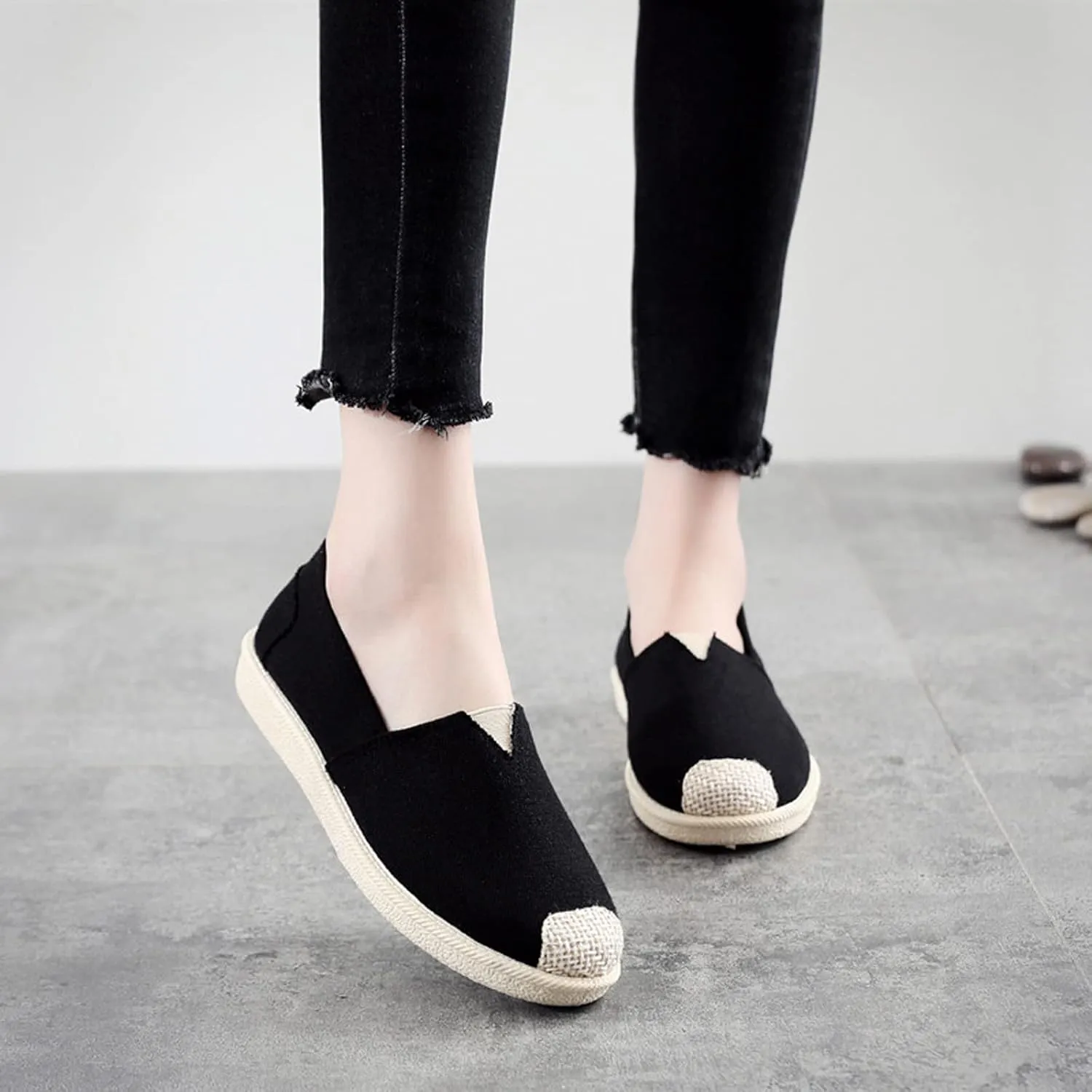 eYLun Women Loafers Slip On Shoes Canvas Flats Work Shoes Casual Comfortable Walking Shoes