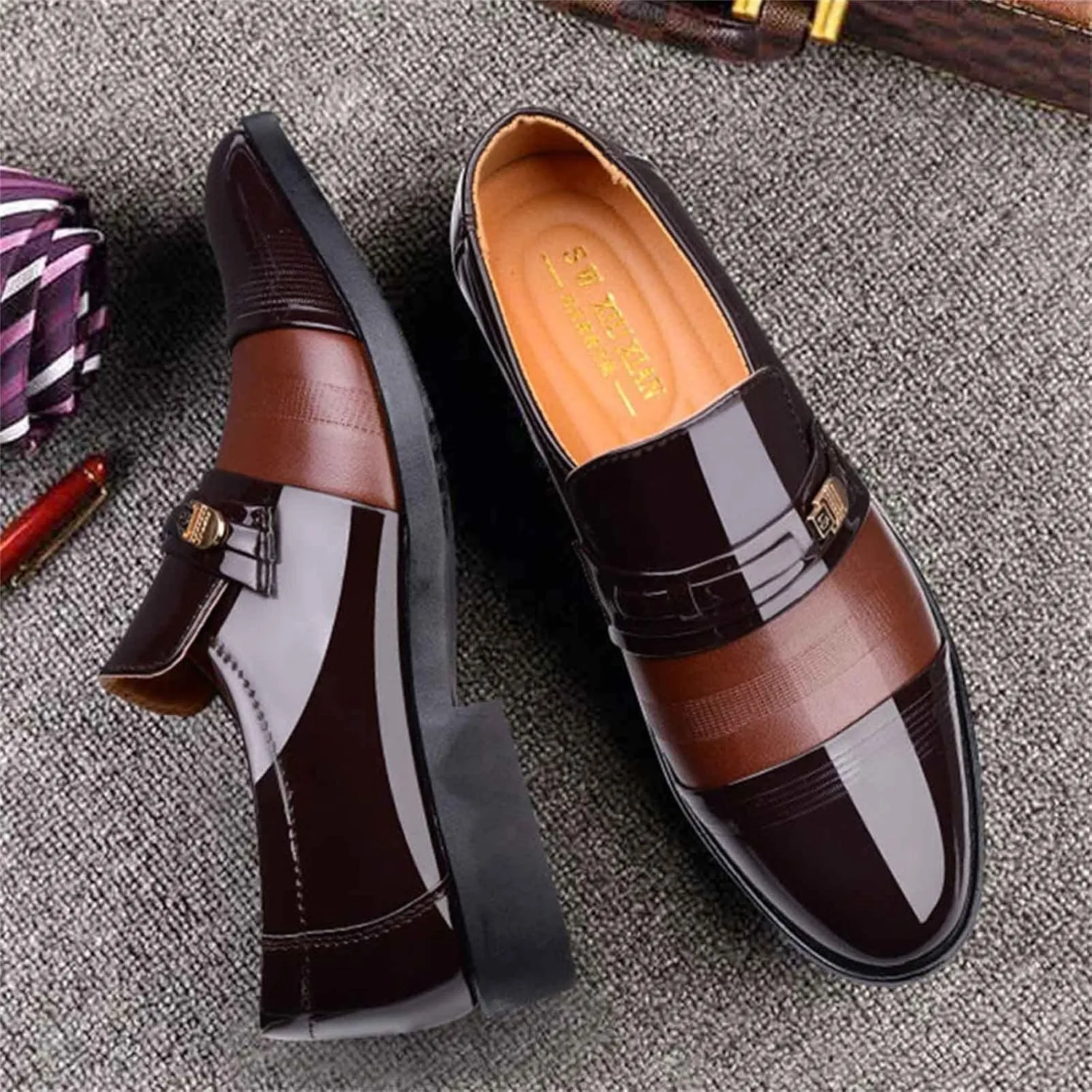 Fashion Summer and Autumn Men Leather Shoes Pointed Toe Low Heeled Slip On Hollow Breathable Men High Top Leather Shoes Men's