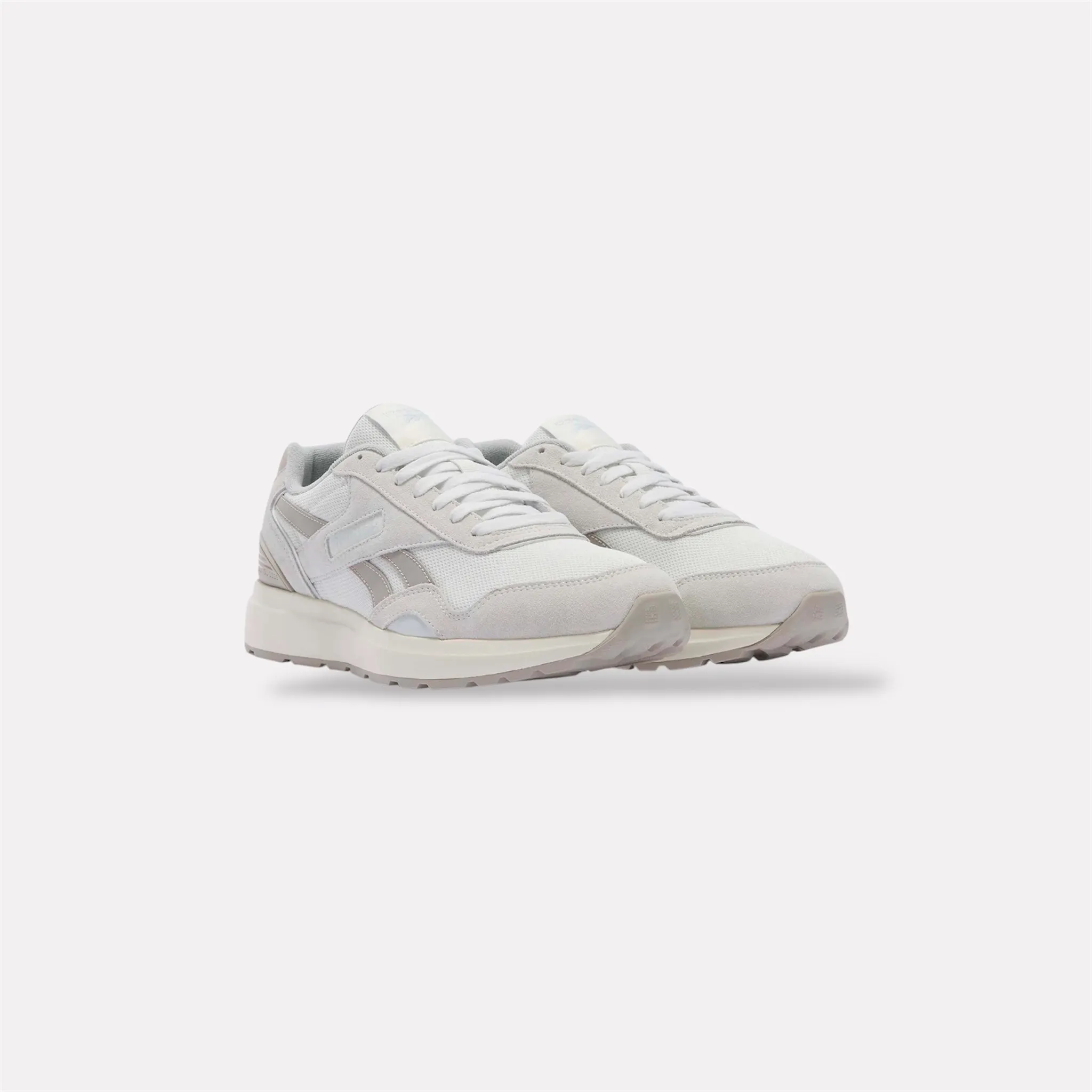 GL1100 Sneaker in Barely Grey / Grey 1 / Hazy Grey
