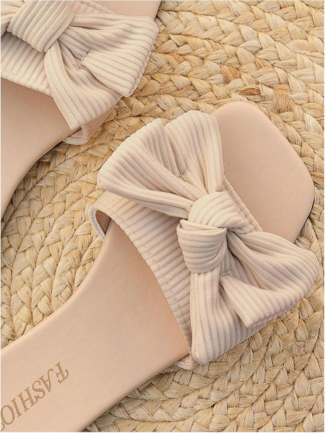 GORGLITTER Women's Bow Knit Flat Sandals Slip On Open Toe Vacation Beach Slide Sandals