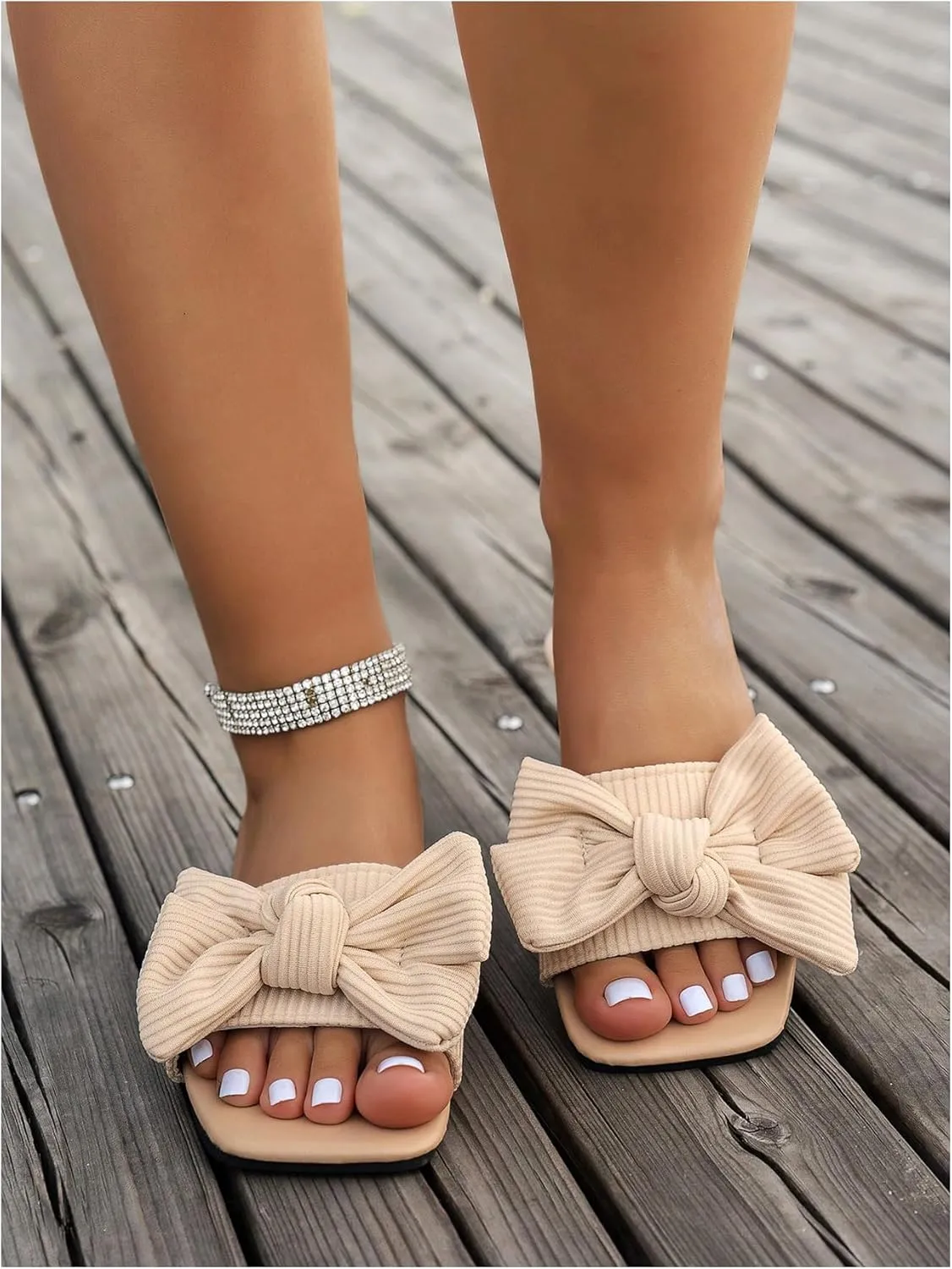 GORGLITTER Women's Bow Knit Flat Sandals Slip On Open Toe Vacation Beach Slide Sandals