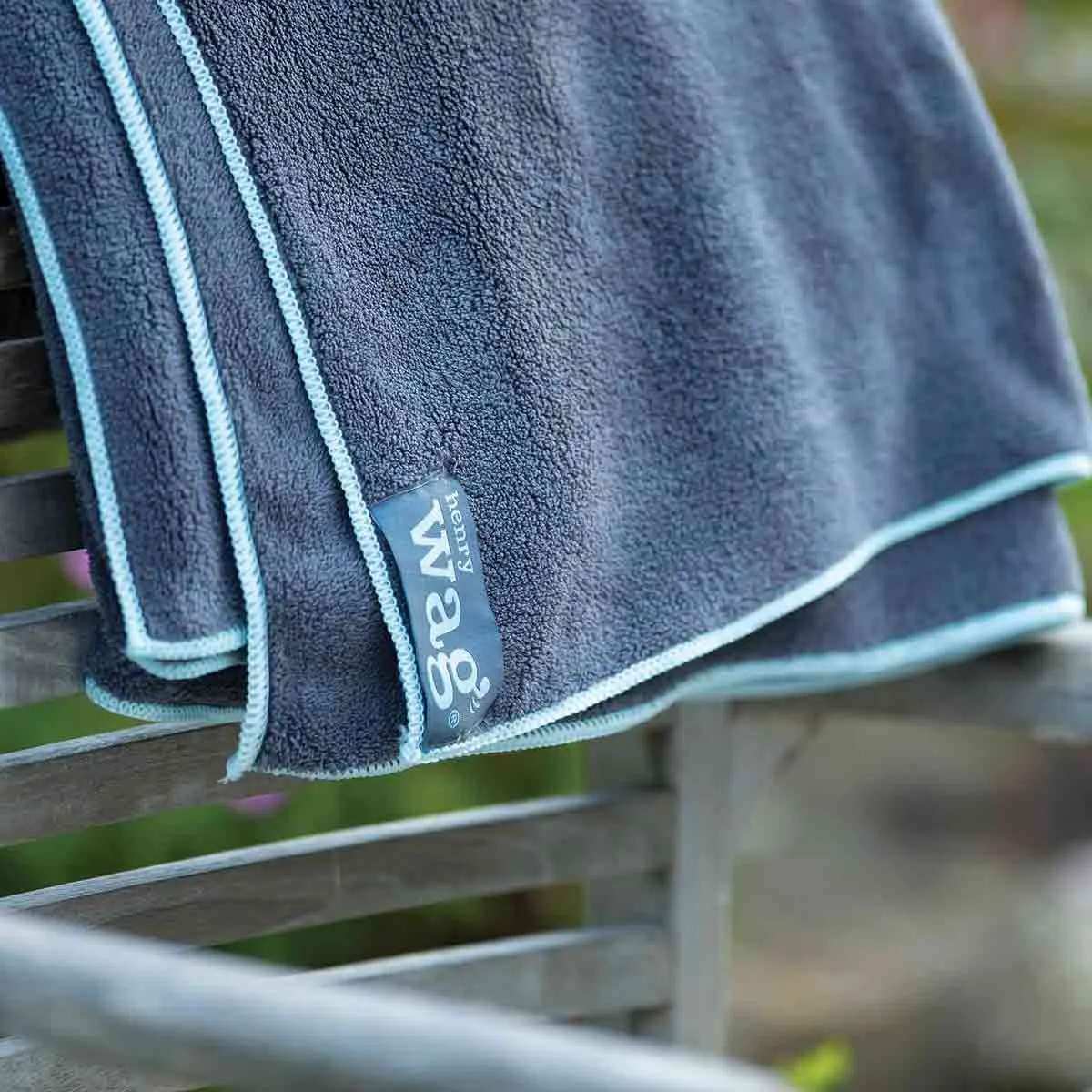 Henry Wag Microfibre Cleaning Towel