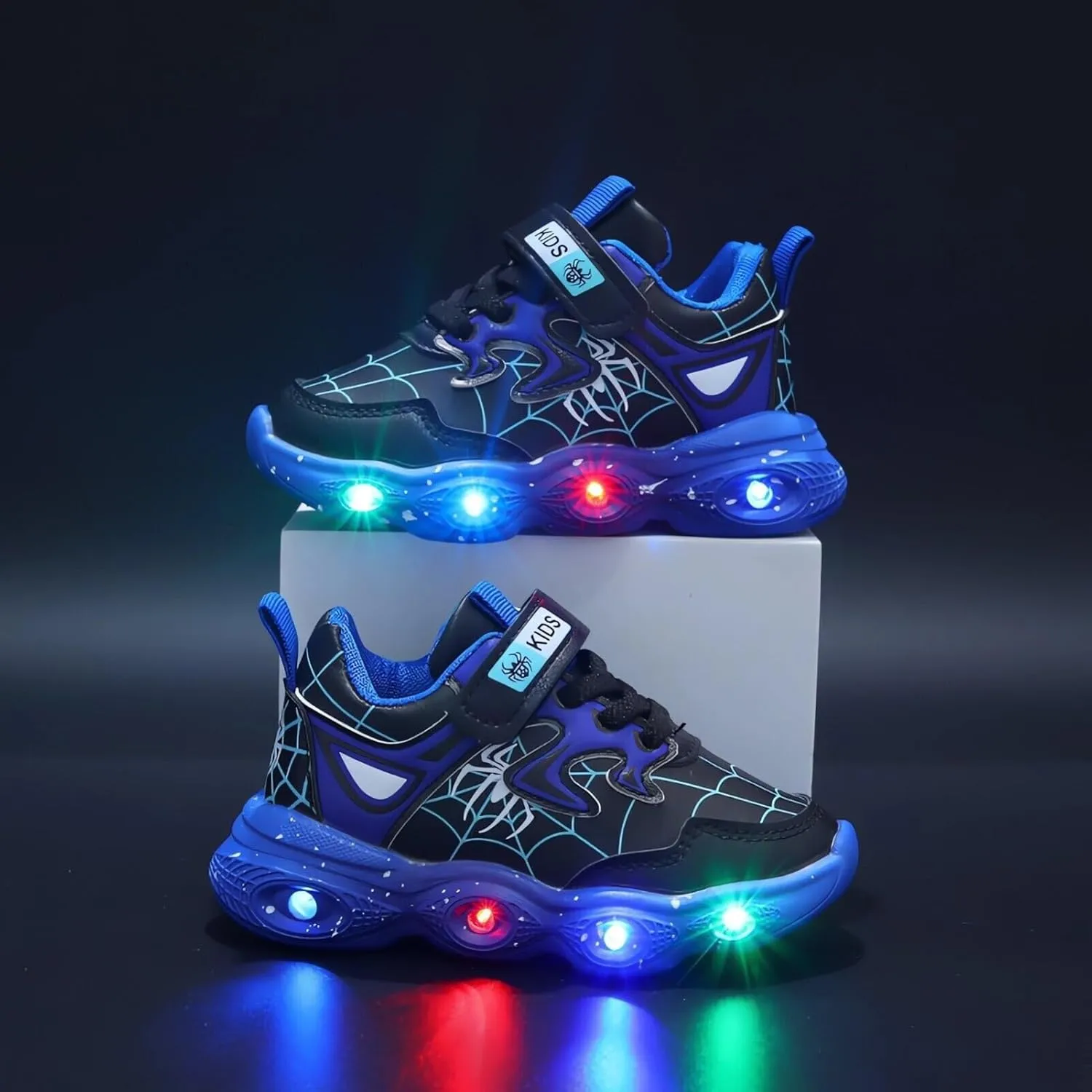 Kids Light Up Shoes Toddler Boys Girls LED Luminous Running Trainers Cartoon Mesh Breathable Sports and Walking Sneaker