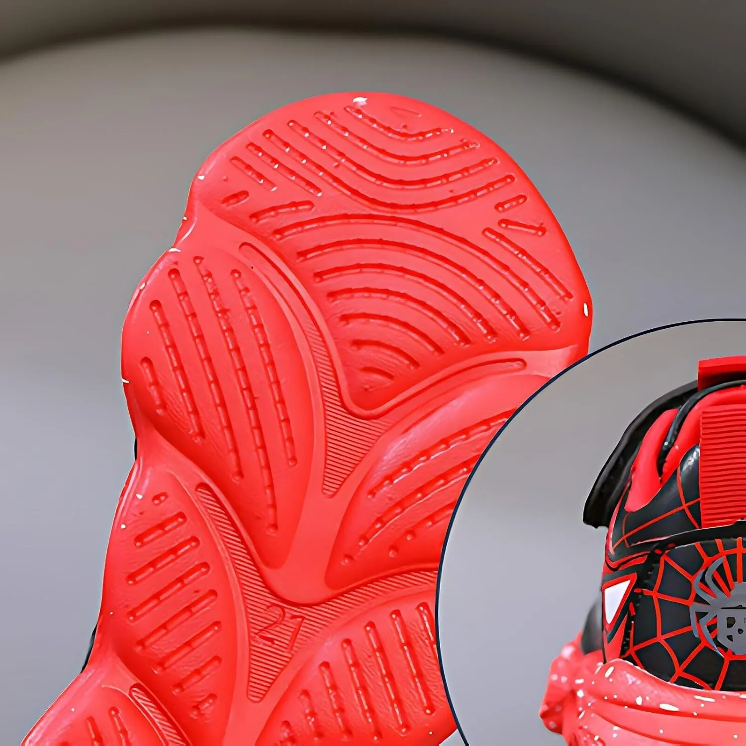 Kids Light Up Shoes Toddler Boys Girls LED Luminous Running Trainers Cartoon Mesh Breathable Sports and Walking Sneaker