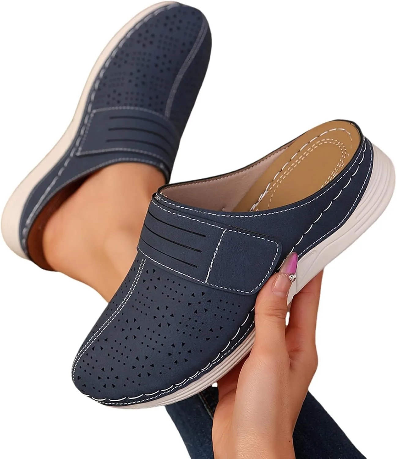 Kubbon Clogs for Womens Slip-On Flat Mule Shoes Comfortable Outdoor Mule Orthopedic Leather Clog Breathable Closed Toe Sandals Summer Wedge Shoes