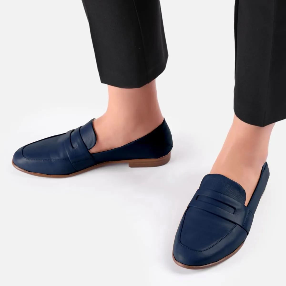 LEHOOR Women Casual Loafer Flats Round Toe Slip On Dress Shoes Office Walking Loafers Comfortable 1 inch Flat Heel Loafers Shoes Matte Penny Loafers Drive Basic Work Pumps Retro 4-11 M US