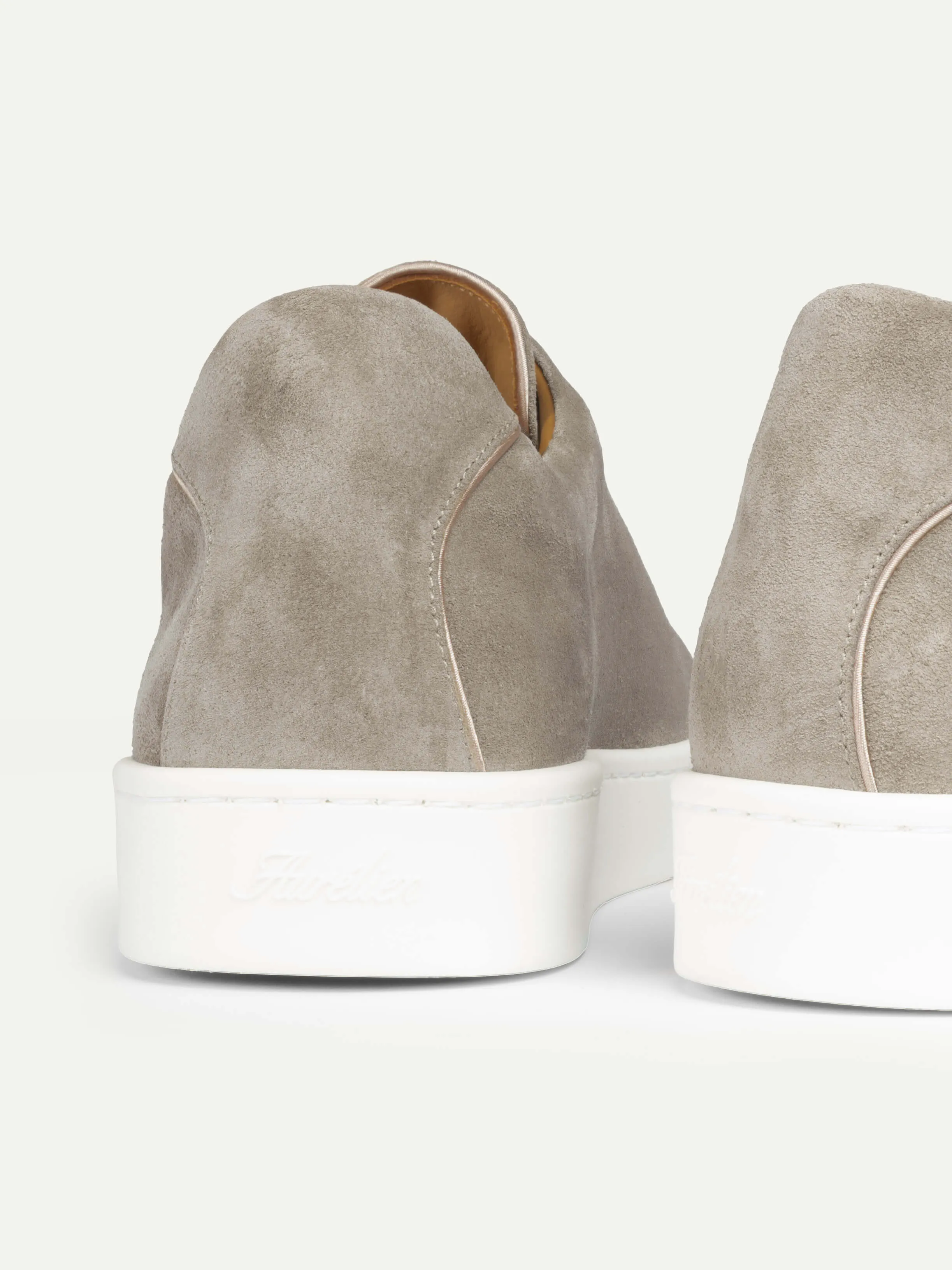 Light Grey AUR3 Sneaker