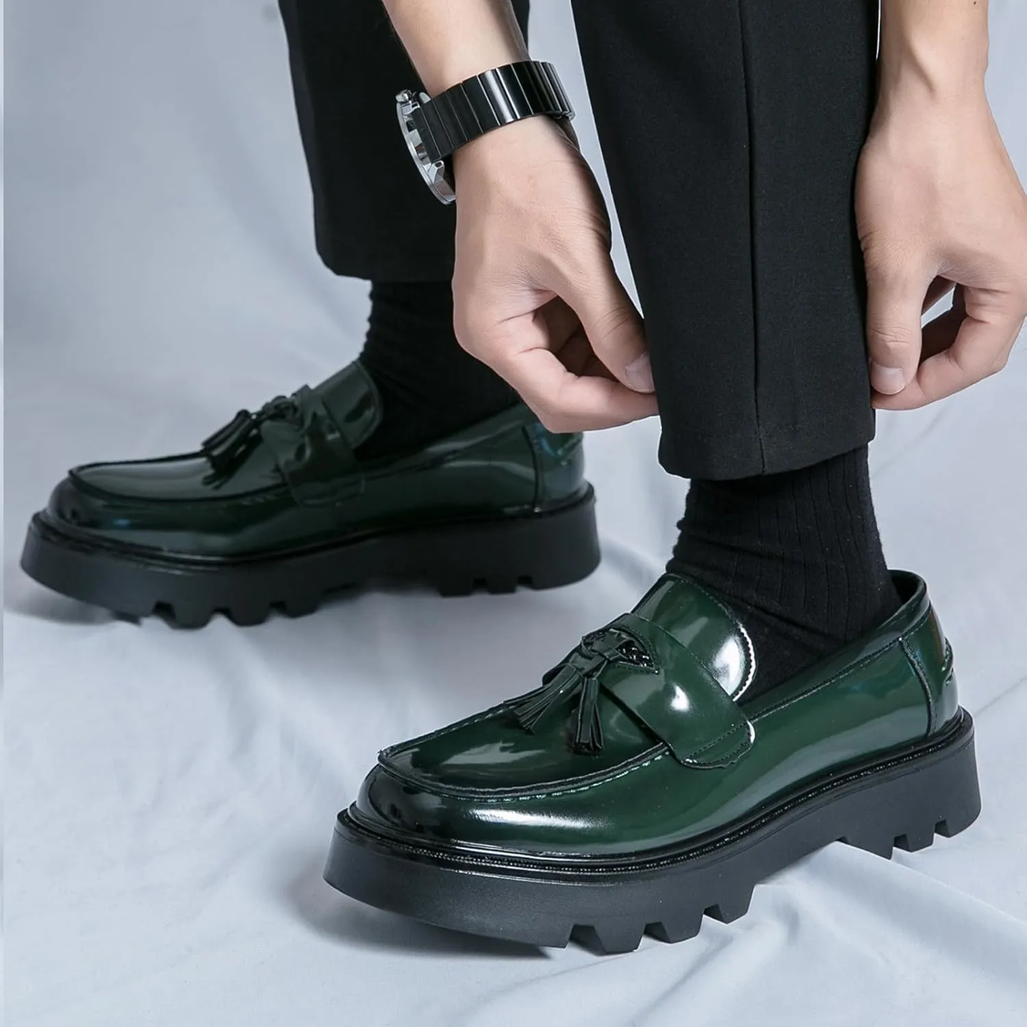Men's Black Soft Patent Leather Platform Chunky Heel Loafers Fashion Tassel Business Casual Formal Work Shoes Non-Slip Lug Sole Slip-On Penny Loafers