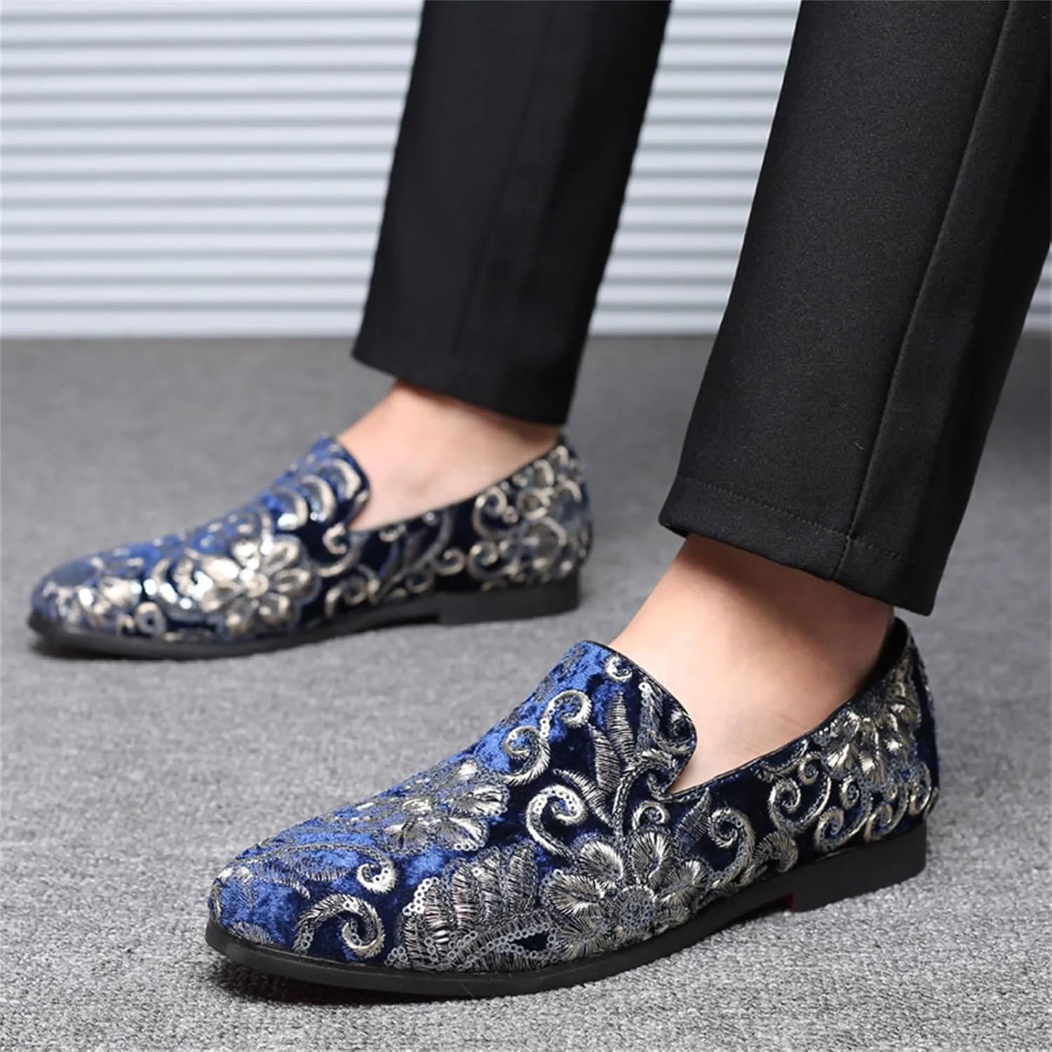 Men's Glitter Oxford Shoes Fashion Sequins Embroidered Slip-On Prom Loafers Shoes Wedding Business Party Dress Shoes