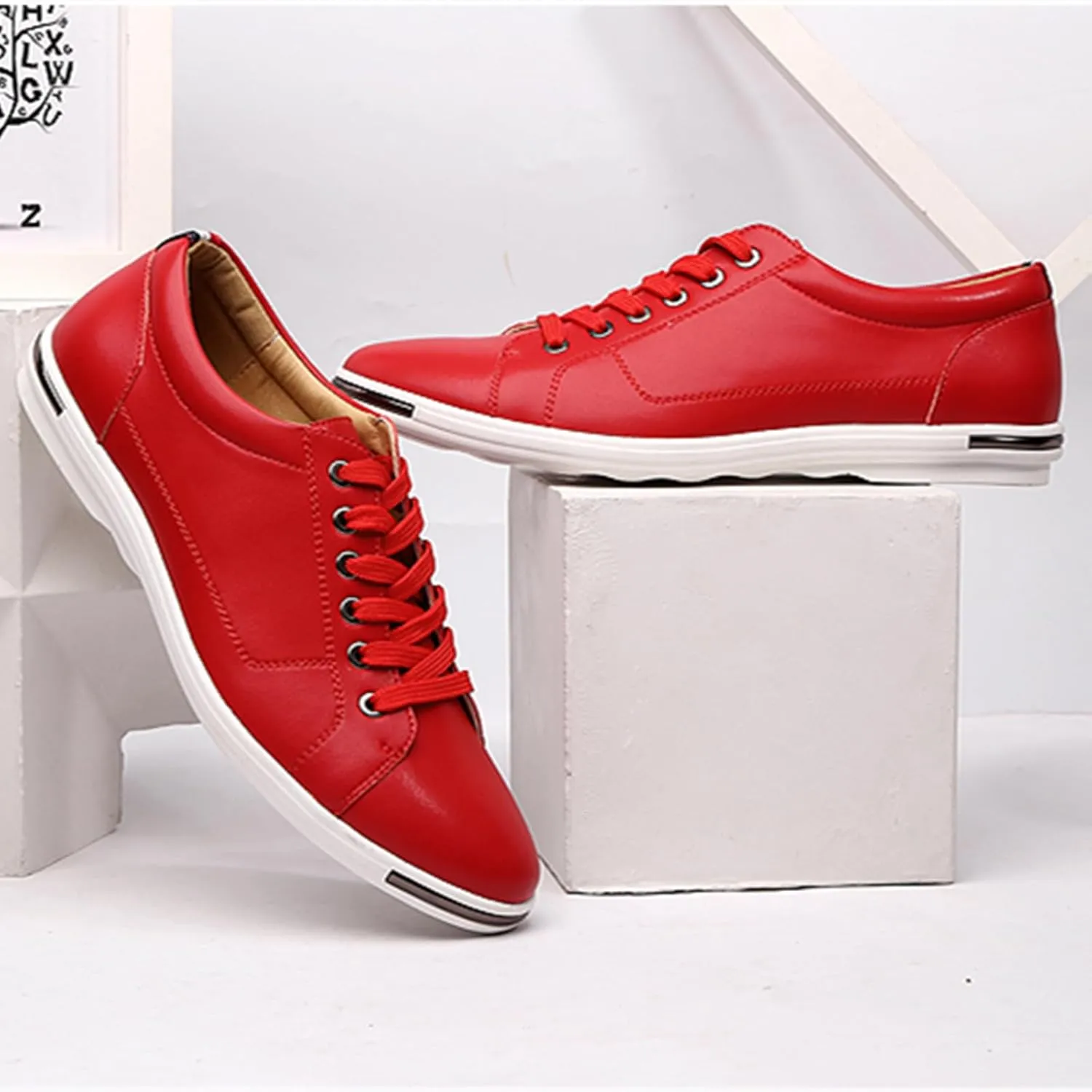 Men's Low Top Oxford Shoes Lace-Up Comfort Walking Casual Driving Shoes Fashion Flat Sneakers Round Toe Business Dress Shoes