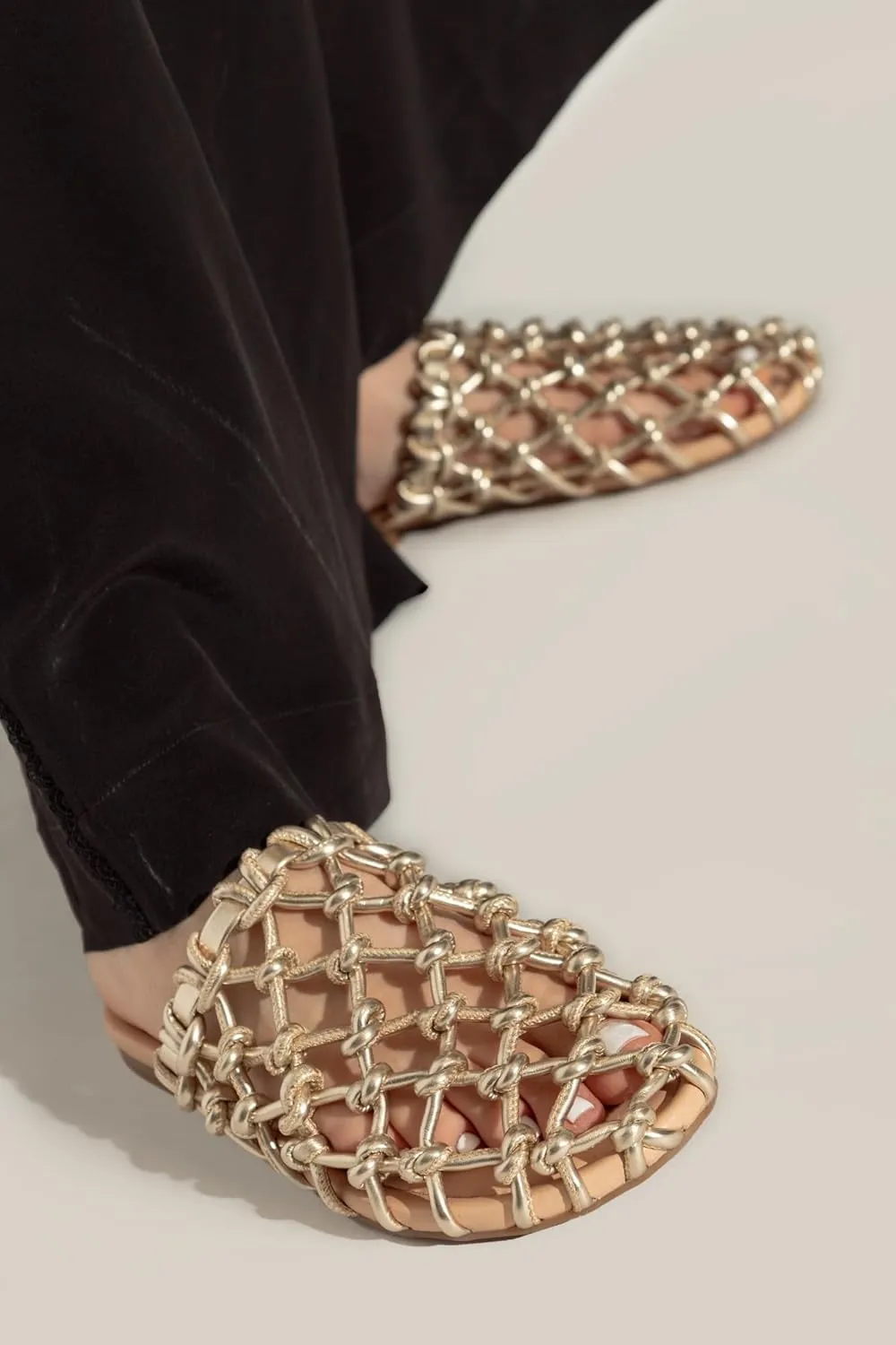 Mesh Ballet Flats for Women Slip on Woven Sandal Slides Closed Toe Mesh Mules Summer Beach Slippers