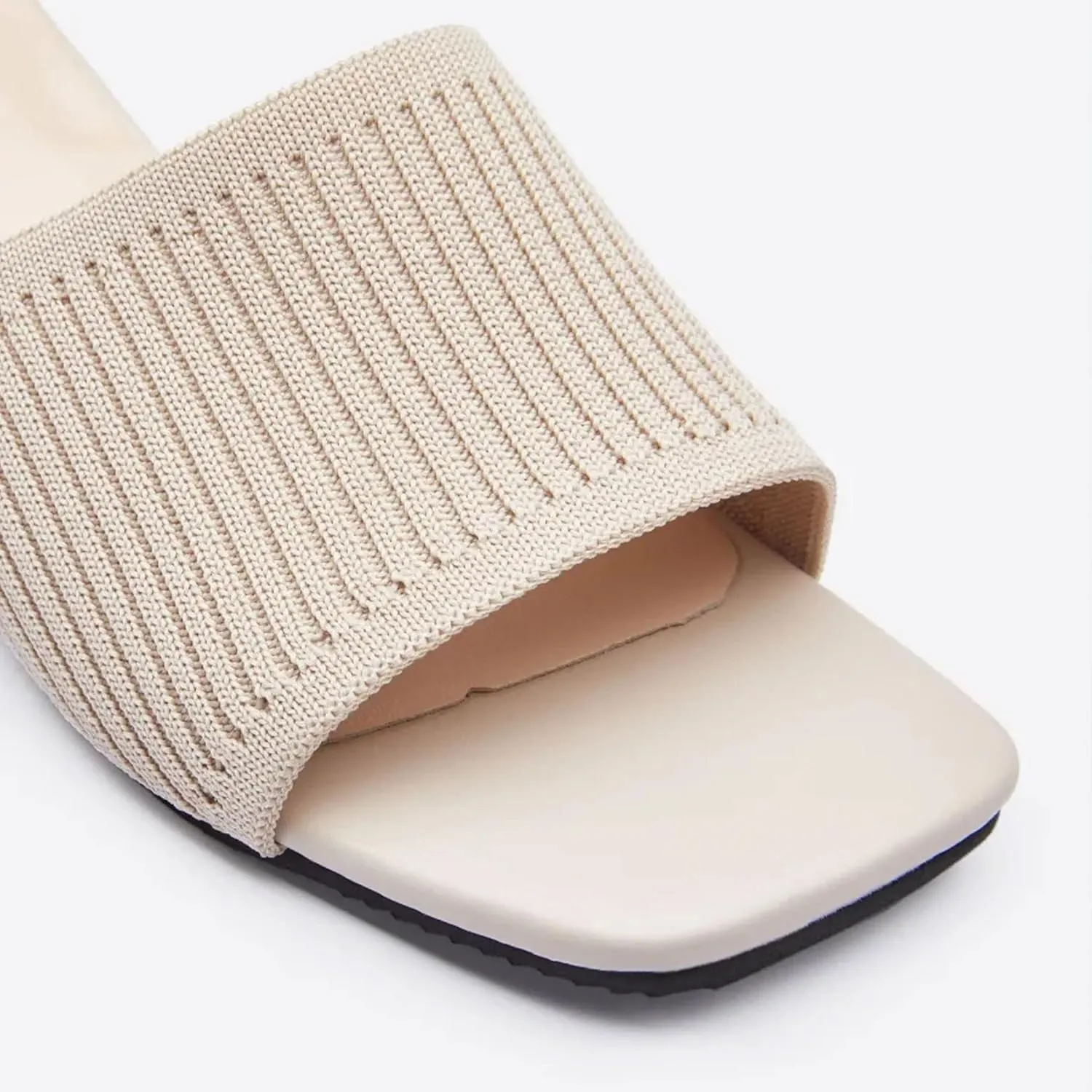 Mousse FIT Women's Breathable Chunky Square Toe Mule Sandals