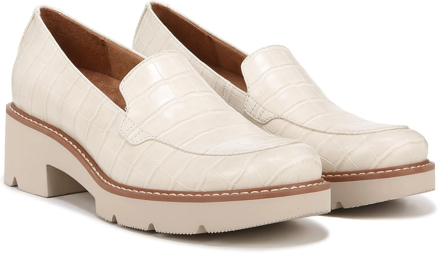 Naturalizer Women's Cabaret Heeled Loafer