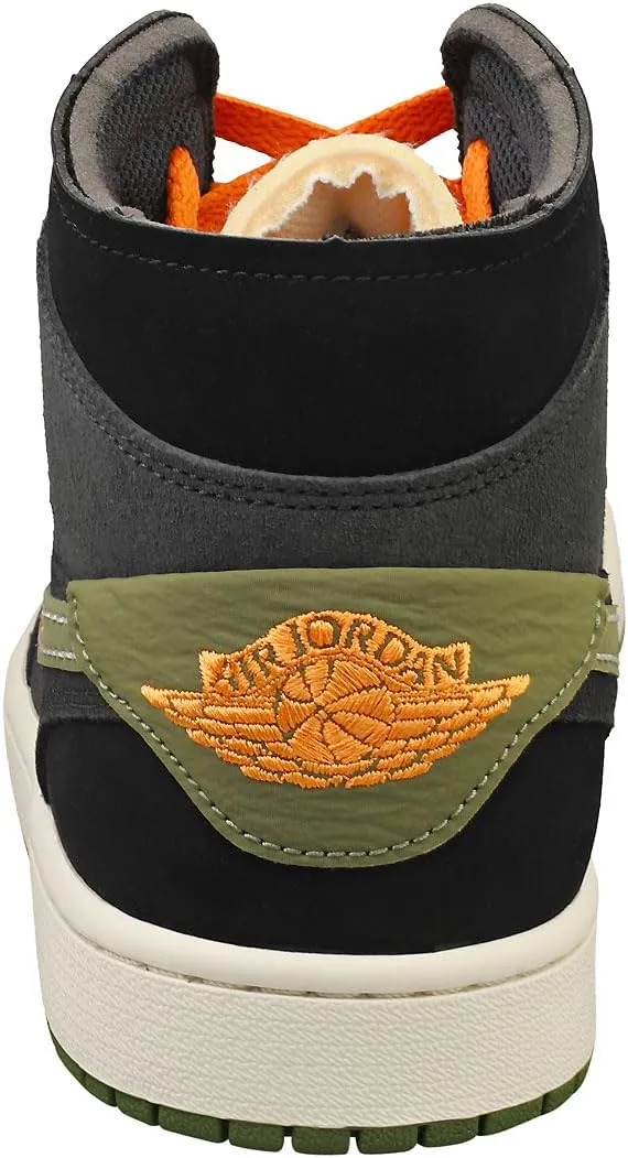 Nike Men's Sneaker