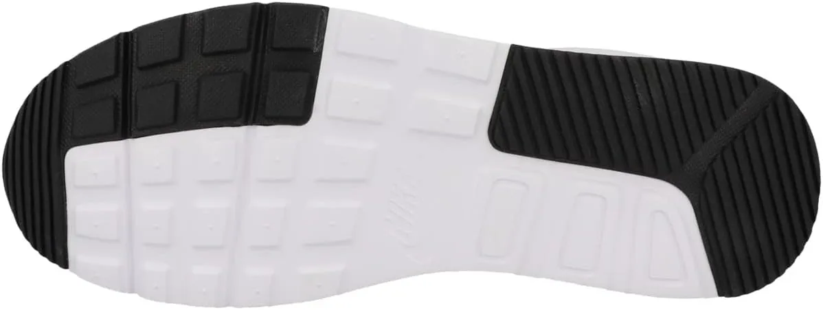 NIKE Men's Sneaker
