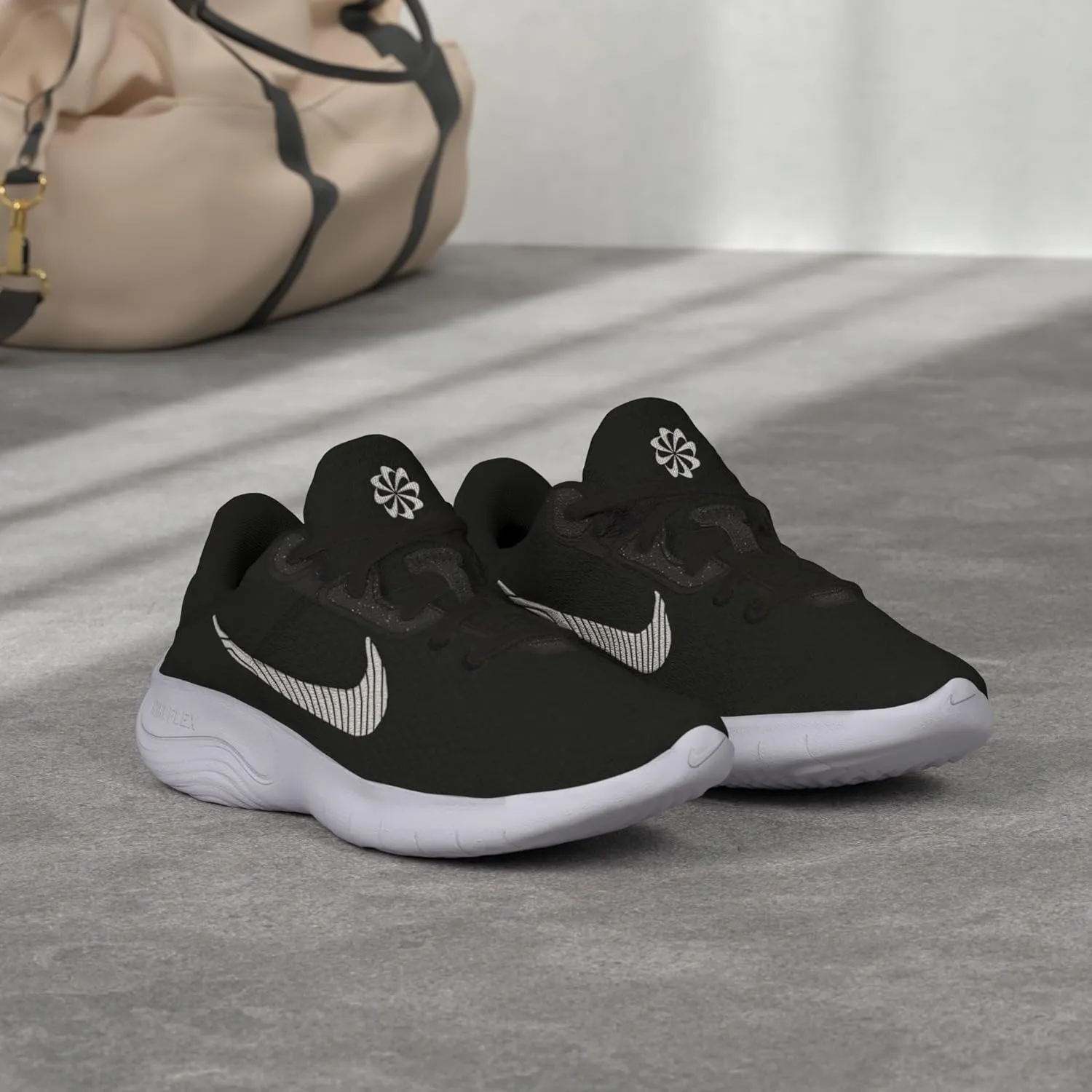 Nike Women's Gymnastics Sneaker