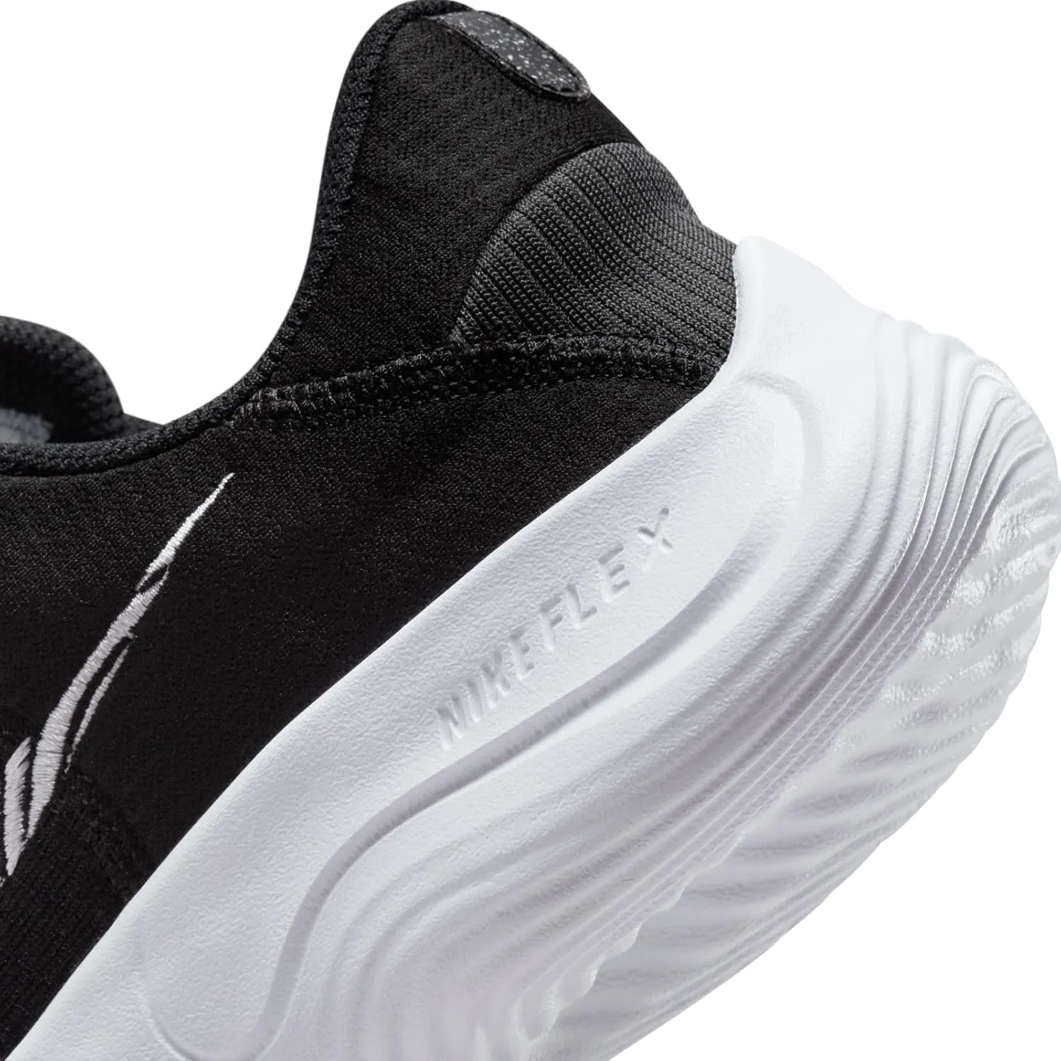 Nike Women's Gymnastics Sneaker
