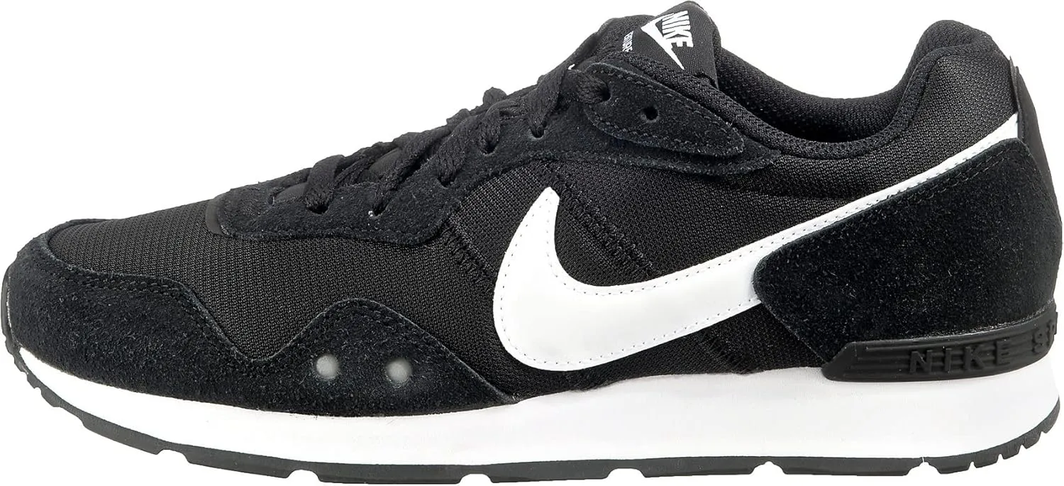 Nike Women's Sneaker