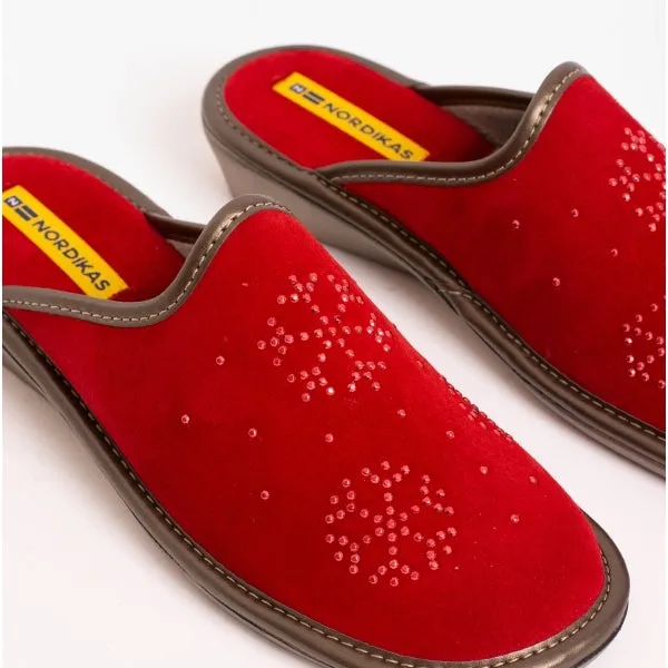 Nordikas 1747 (AFELPADO) Womens Suede Mule Slippers Cherry