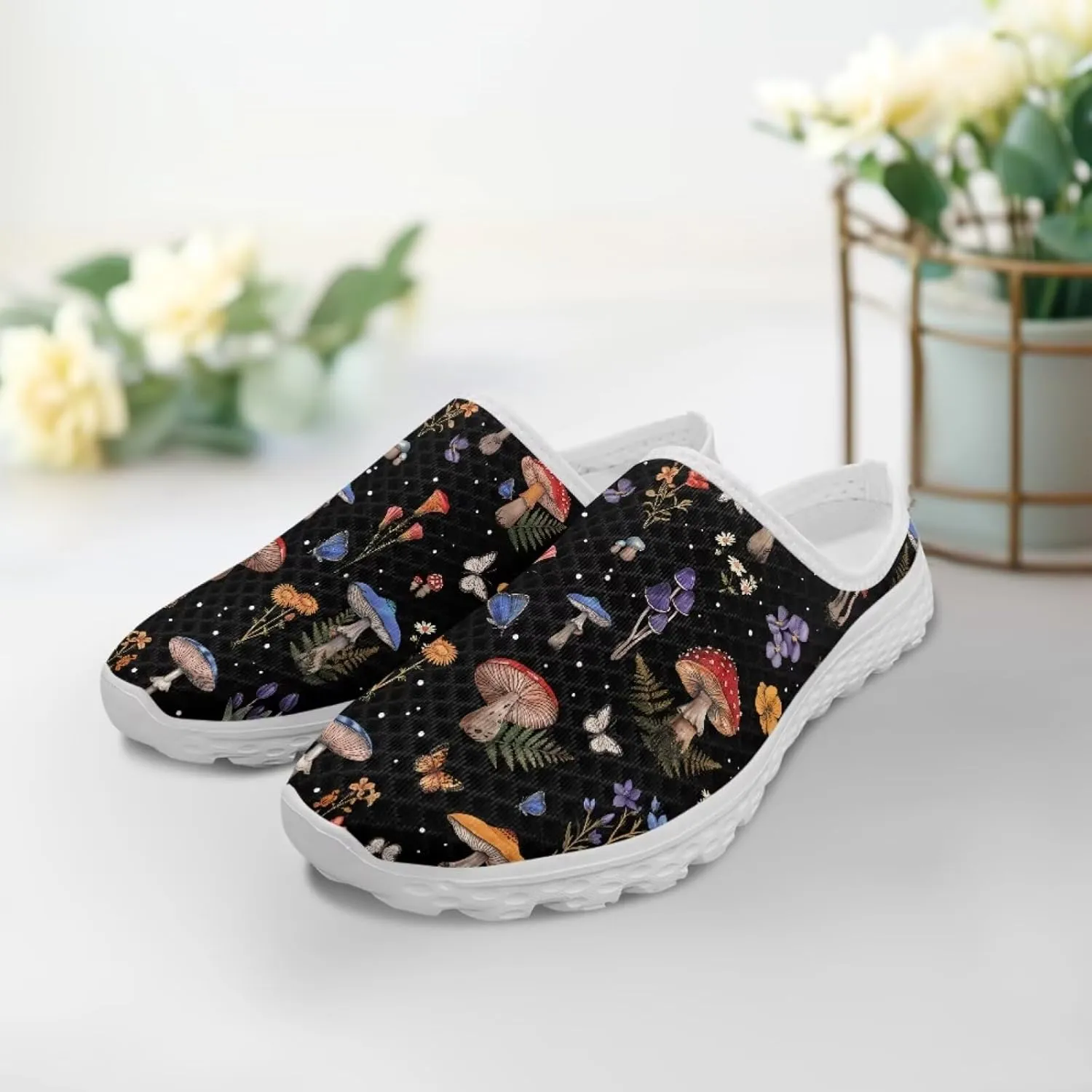 Novelty Mushrooms Women's Slip On Mule Sneakers Anti-Slip Walking Shoes with Elastic Thick Sole for Outdoor Indoor