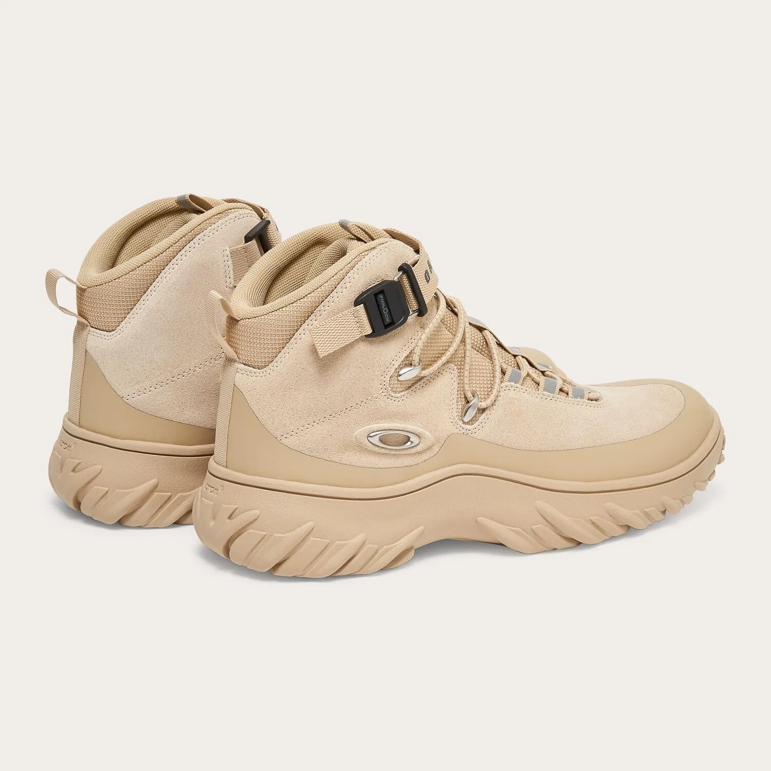 Oakley Men's Merdian Boot Hiking