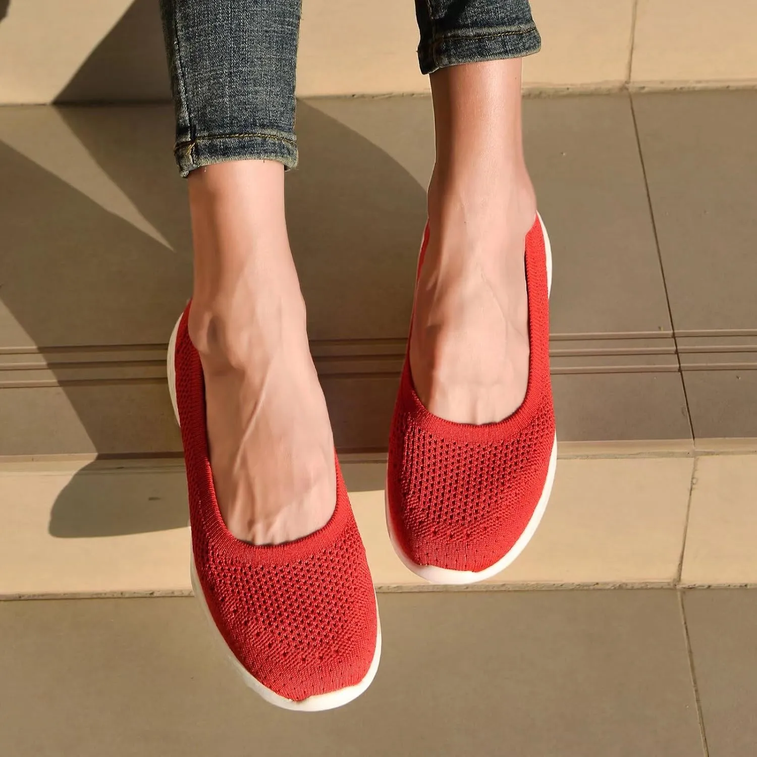 poemlady Women's Slip on Loafer Shoes - Mesh Casual Ballet Flat Nurse Walking Sneakers Round Toe Knit Casual Memory Foam Shoes