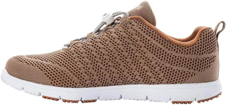 Propét Women's Travel Walker Evo Sneaker