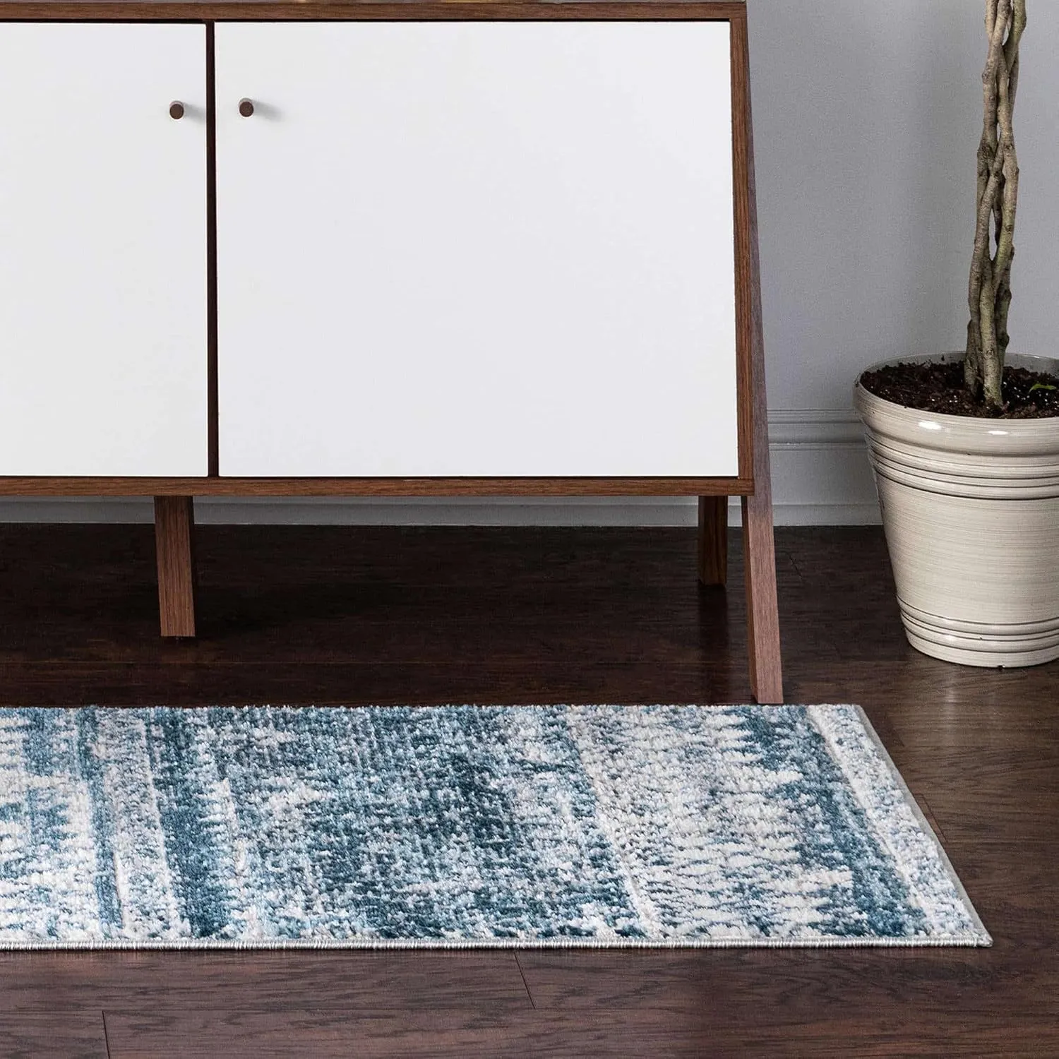 Rugs.com Leipzig Collection Runner Rug – 6 Ft Runner Blue Low-Pile Rug Perfect for Hallways, Entryways