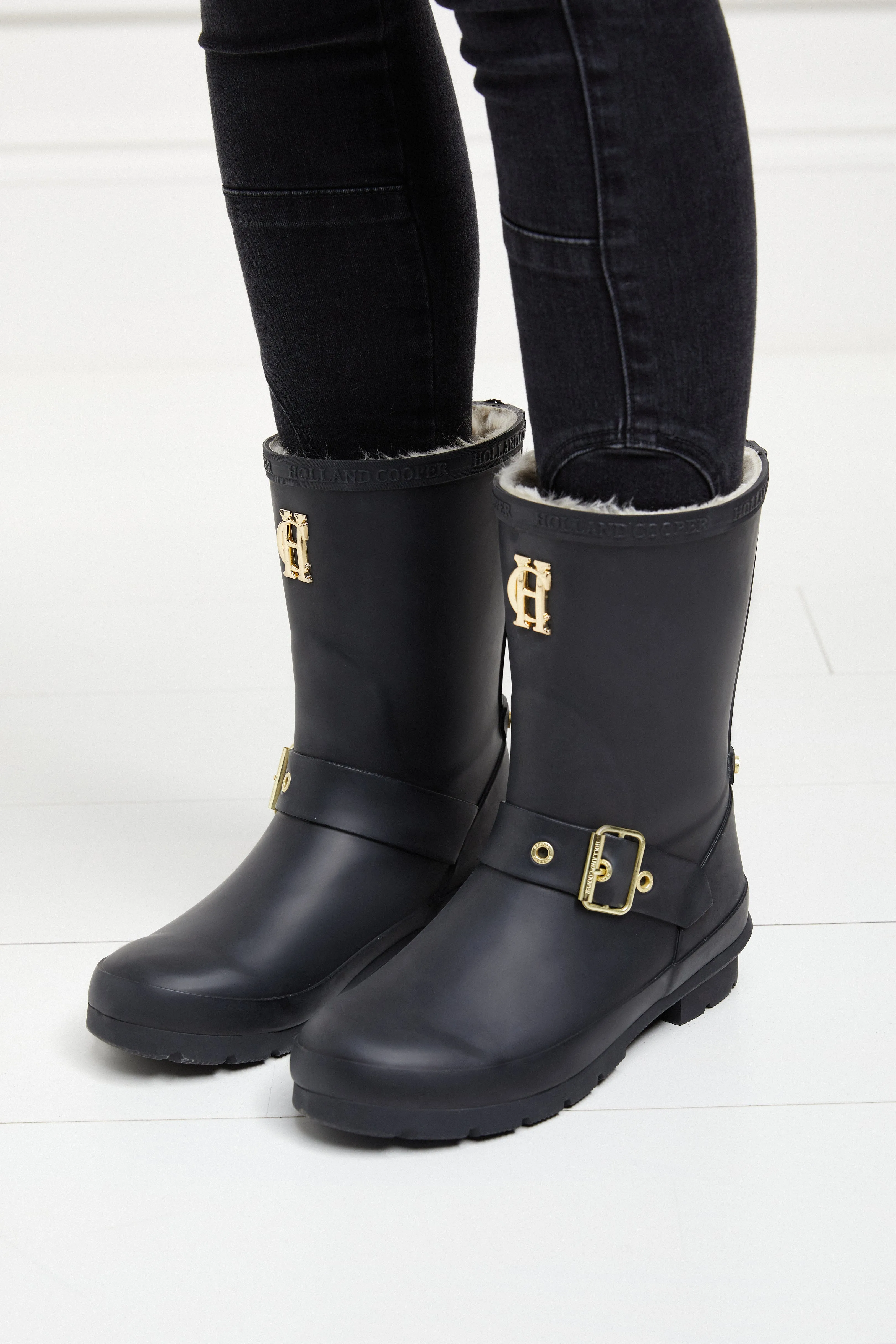 Sherpa Lined Chelsea Wellington