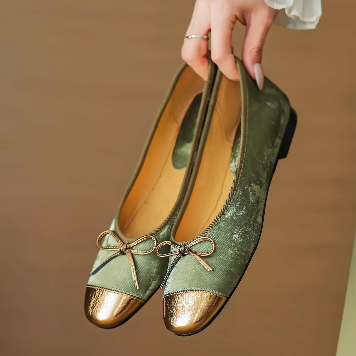 SHODENSE Women Cap Toe Bow Flats Two Tone Suede Slip On Ballet Flats Comfort Closed Round Toe Flat Shoes Velvet Low Flat Heel Dress Shoes Colorblock Retro Office Walking Party Wedding 4-11 M US