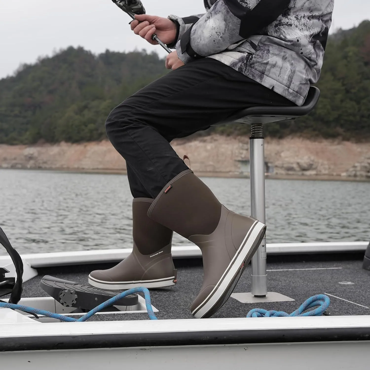 Showave Men's Deck Boots Mid Calf Rubber Boots Waterproof Fishing Sailing Boots Non-Slip Insulated Rain Boots For Outdoor Gardening Mud Yard Working