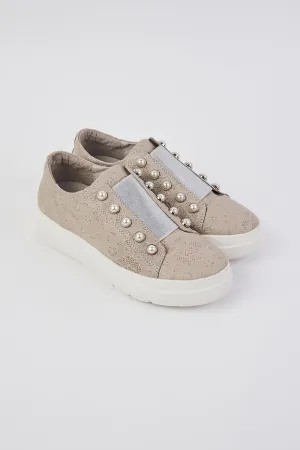Silver Pearl Sneaker - Silver