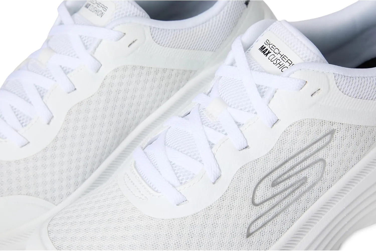 Skechers Women's Max Cushioning Endeavour Canova Sneaker