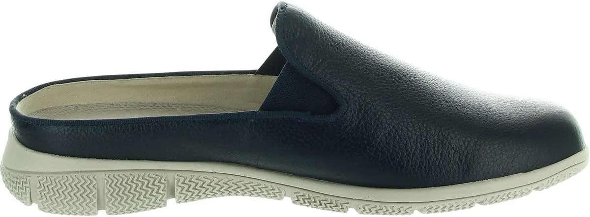 Trotters Women's Uma Loafer