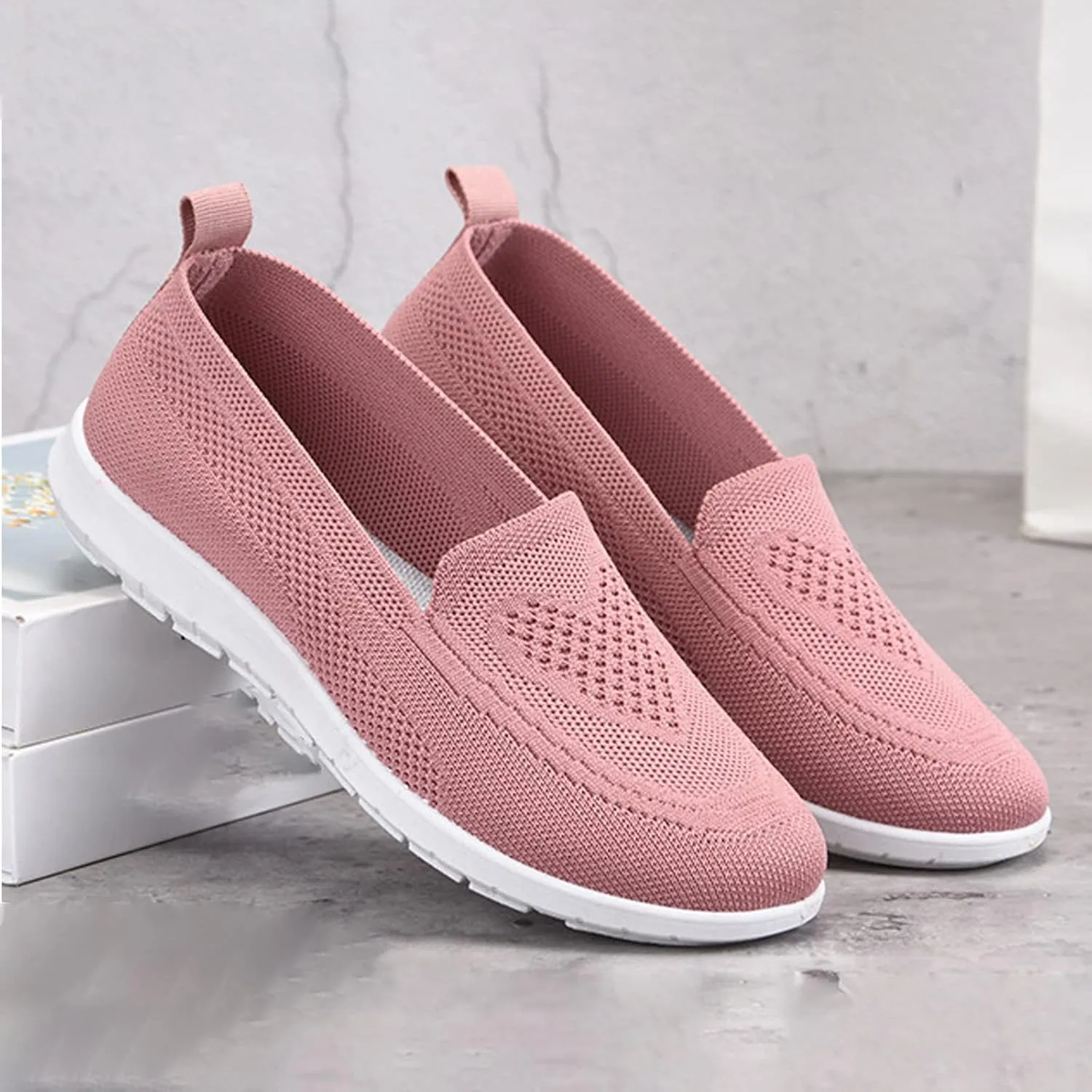 UGOSELEC Women's Mesh Walking Shoes Slip-on Sneakers,Non-Slip Breathable Athletic Comfortable Lightweight Flat Loafer Nurse Shoes