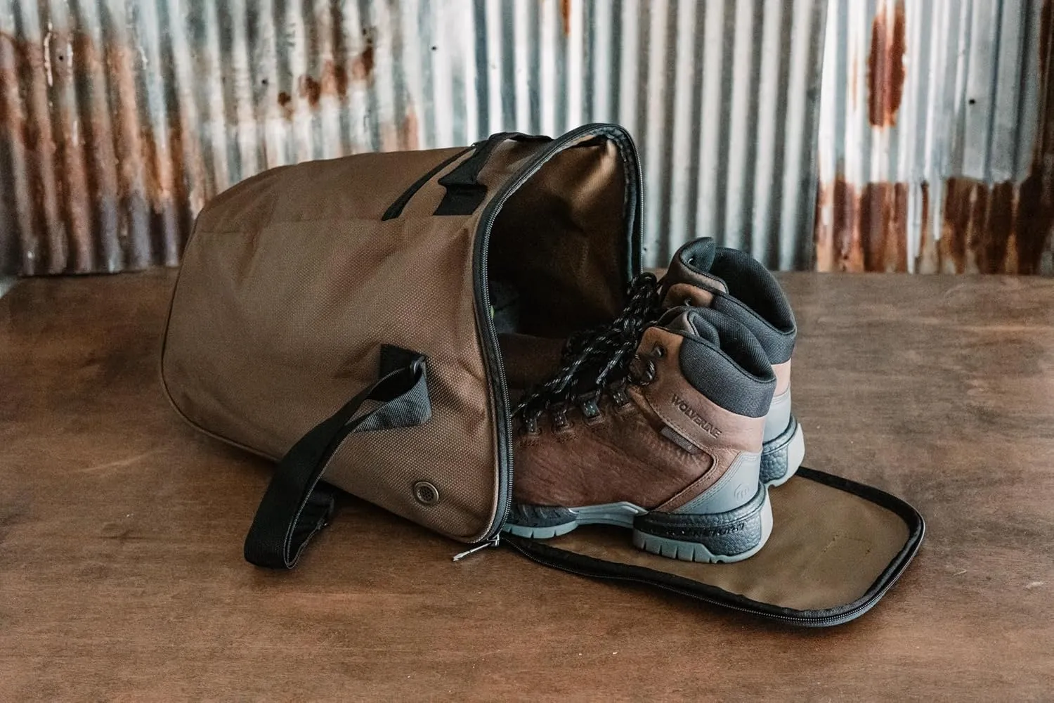WOLVERINE Boot Bag with Industrial-Grade Nailhead Nylon, Water and Dirt Resistant, Hands-free Carrying, Perfect for Storing and Transporting Your Boots to Job Sites